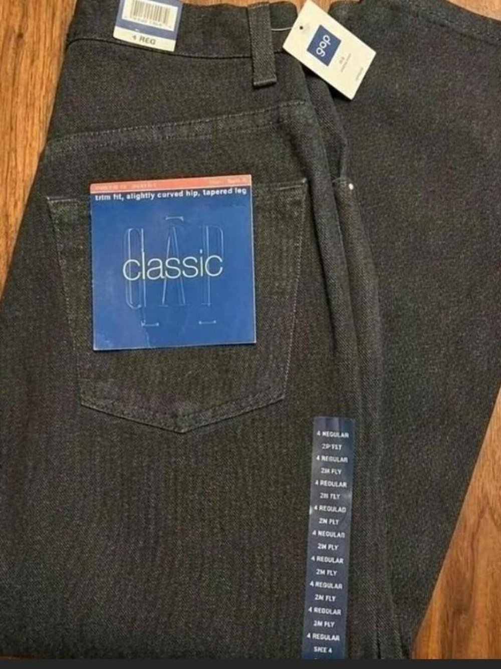 GAP Women's Classic Relaxed Jeans - Charcoal